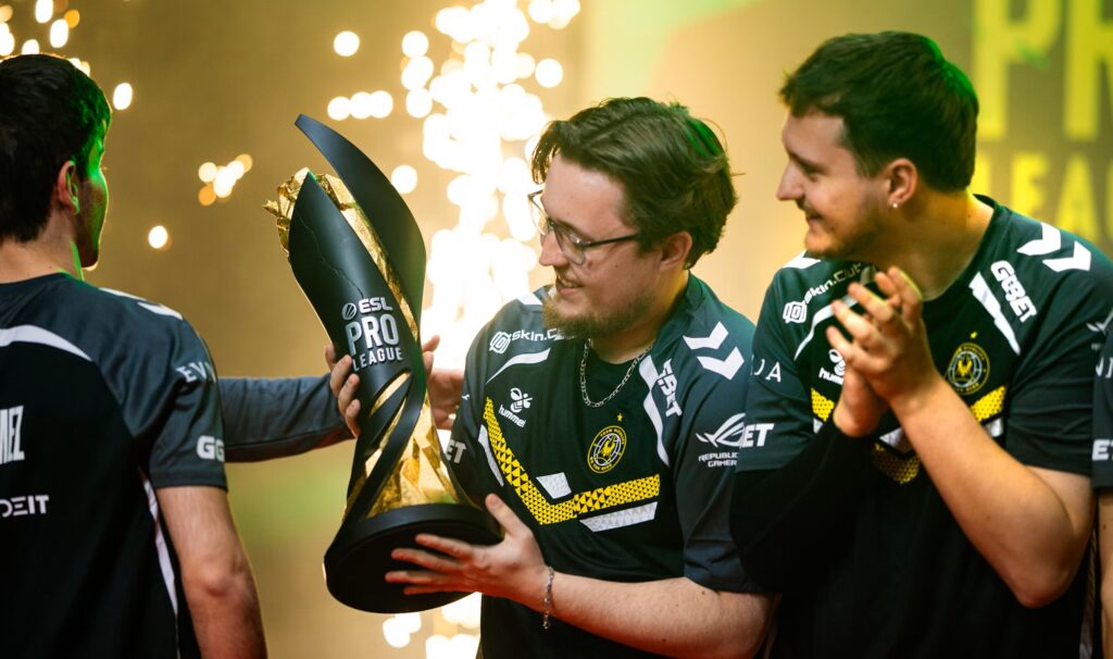 zywoo mvp vitality wygrywa esl pro league 21